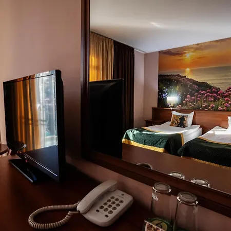 Bats Hotel Petrich (Blagoevgrad)